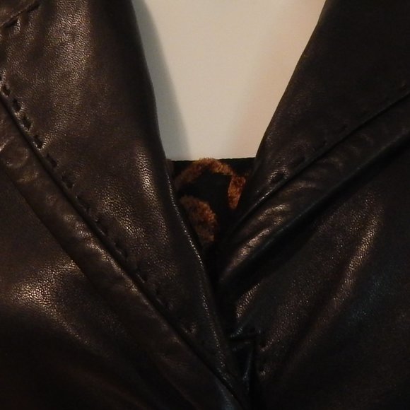 Jones New York  BLACK LEATHER LONG COAT - Picture 9 of 13